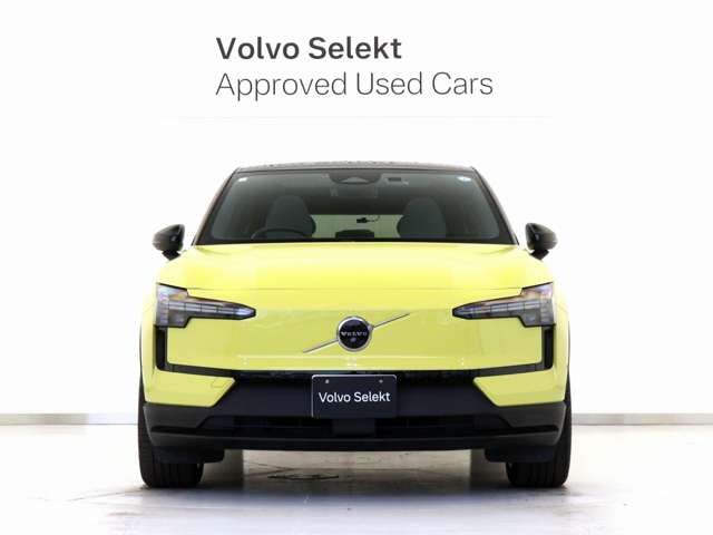 Volvo EX30 11