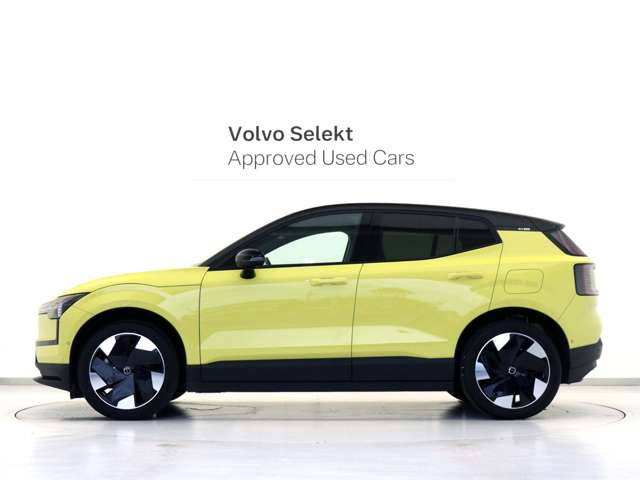 Volvo EX30 6