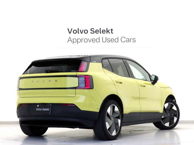 Volvo EX30 7