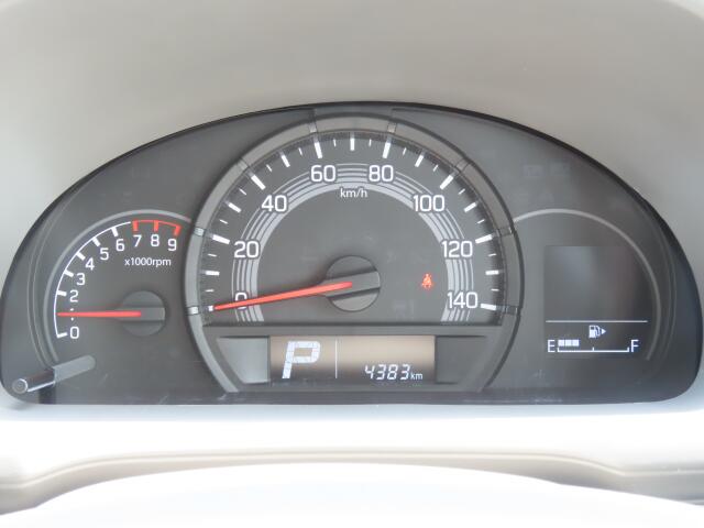 Suzuki Every 12