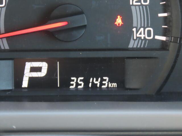 Suzuki Every 8