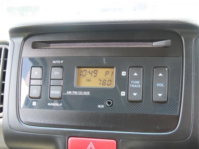 Nissan NV100 Clipper 8