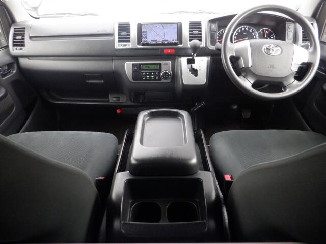 Toyota Hiace Van 2