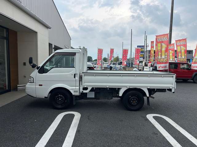 Mazda Bongo Truck 8