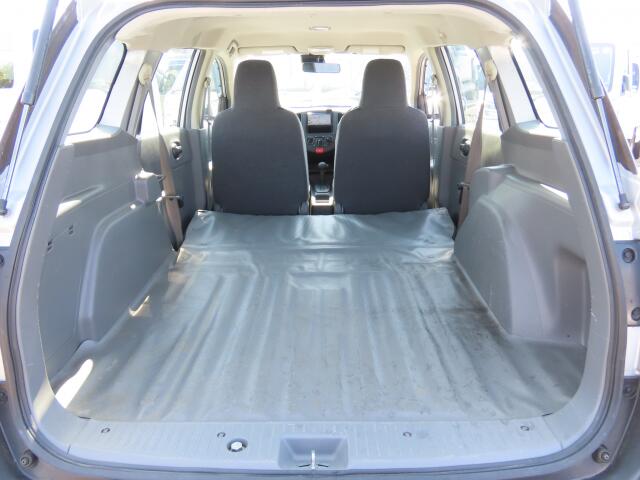 Nissan NV150 AD 11