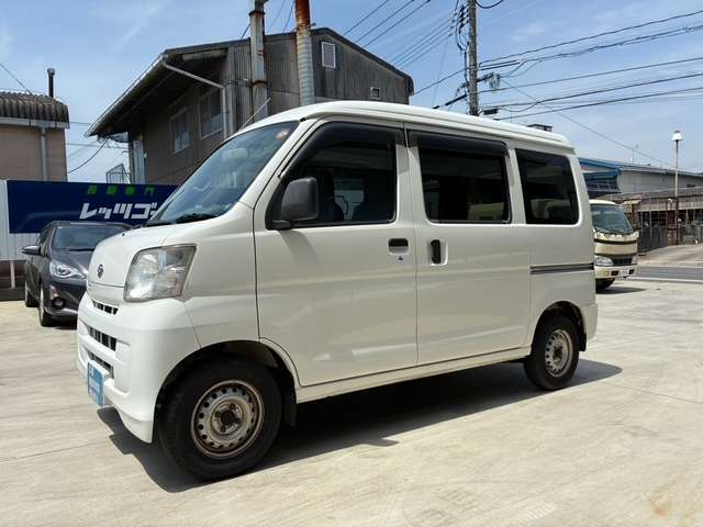 Daihatsu Hijet Cargo 7