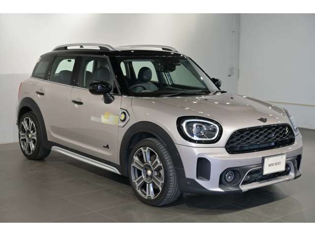 MINI Crossover 5