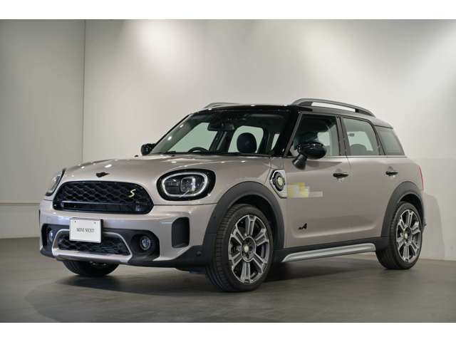 MINI Crossover 6