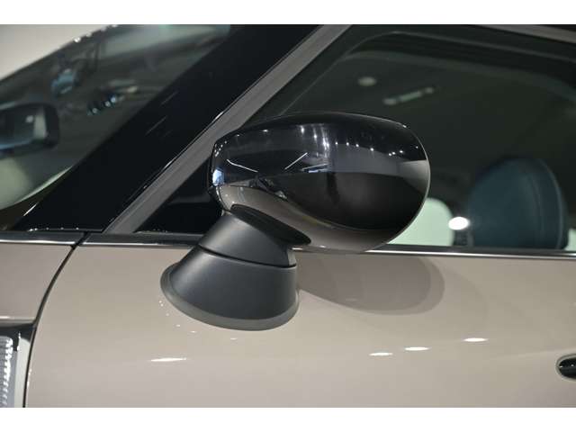 MINI Crossover 8
