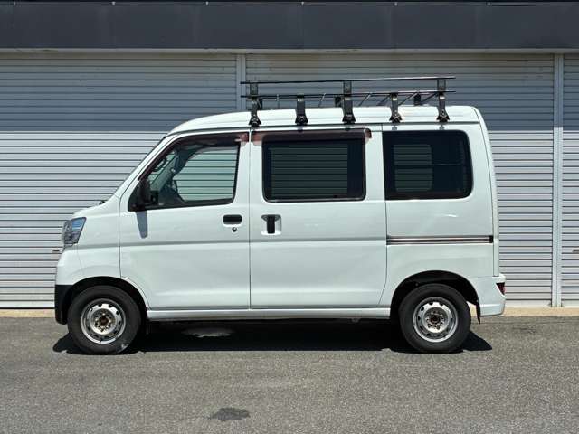 Daihatsu Hijet Cargo 5
