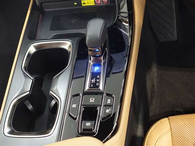 Lexus NX 9