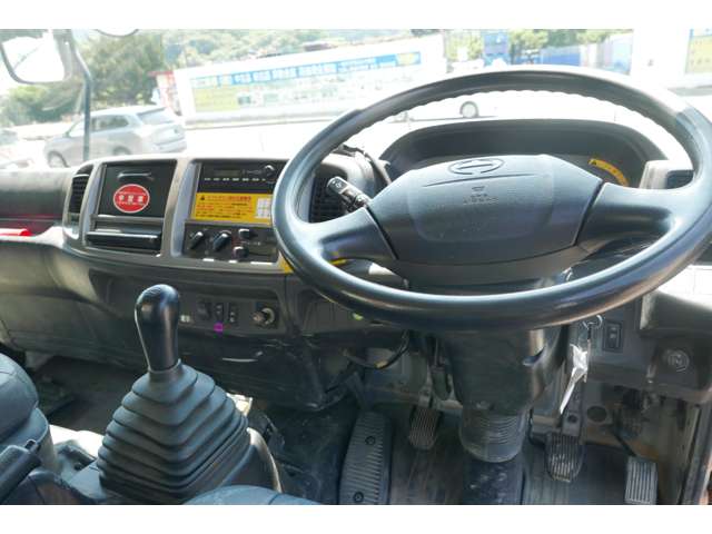 Hino Ranger 12