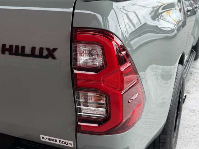 Toyota Hilux 12