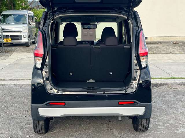 Mitsubishi eK X 11