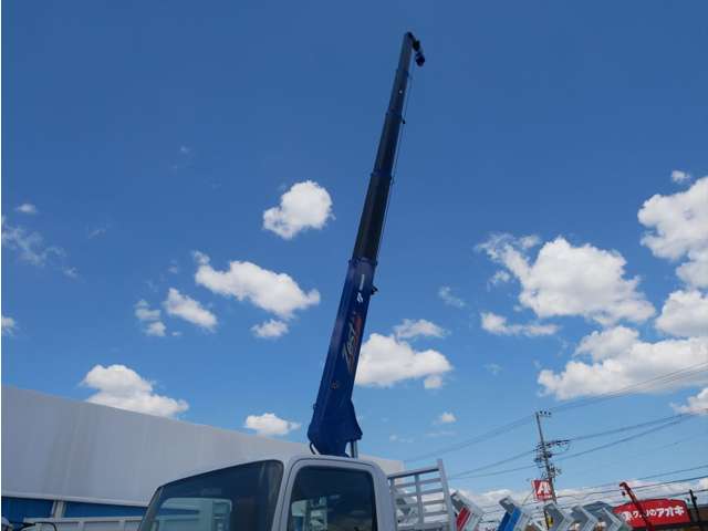 Isuzu Elf 4