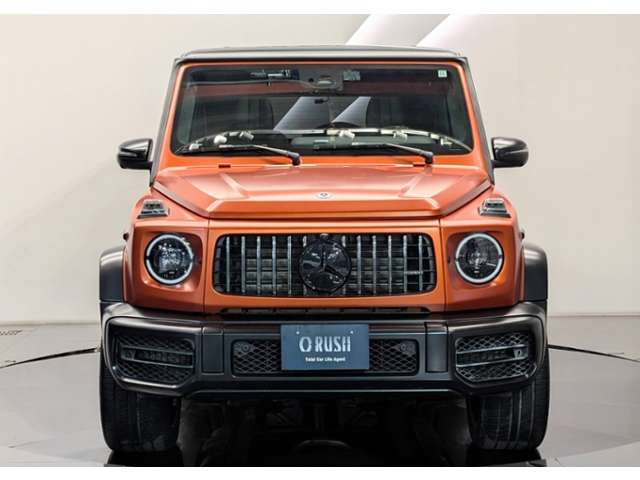 Mercedes-Benz G-Class 10