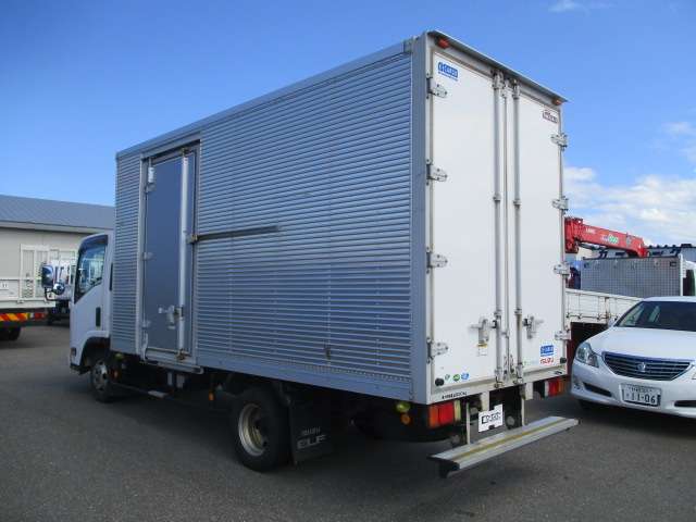 Isuzu Elf 5