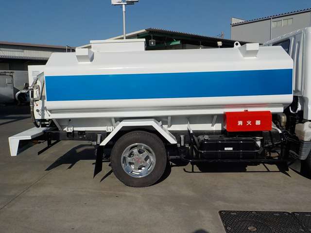 Mitsubishi Fuso Canter 10