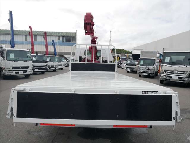 Isuzu Elf 12