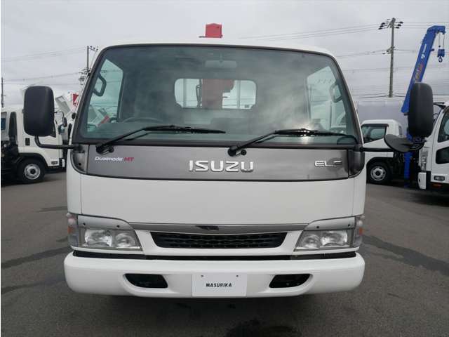 Isuzu Elf 9