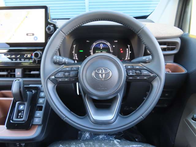 Toyota Sienta 3