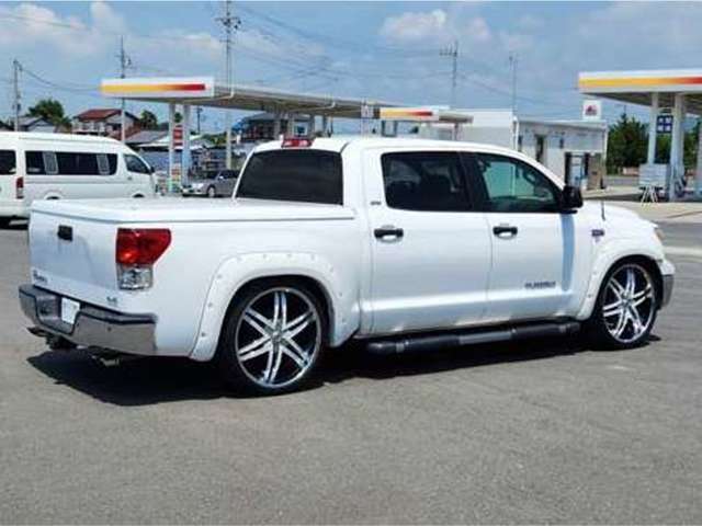 Toyota Tundra 7