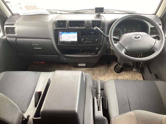 Mazda Bongo Truck 8