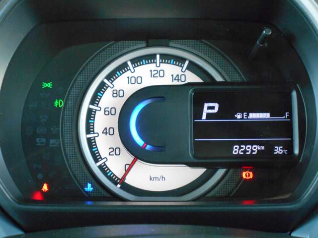Suzuki Spacia Base 5
