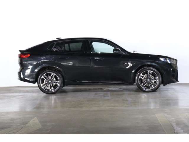 BMW X2 3