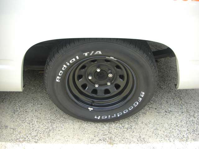 Chevrolet C1500 11