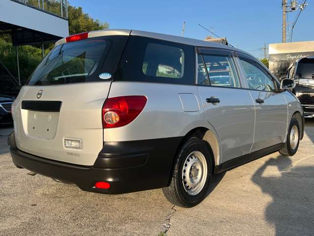 Nissan AD 7