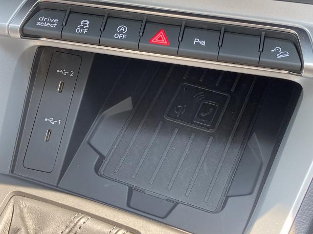 Audi Q3 7