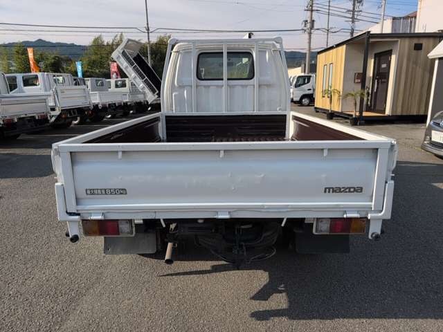 Mazda Bongo Truck 12