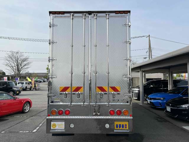 Mitsubishi Fuso Canter 6