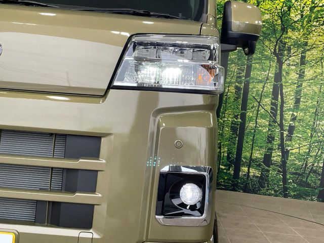 Daihatsu Hijet Deck Van 12