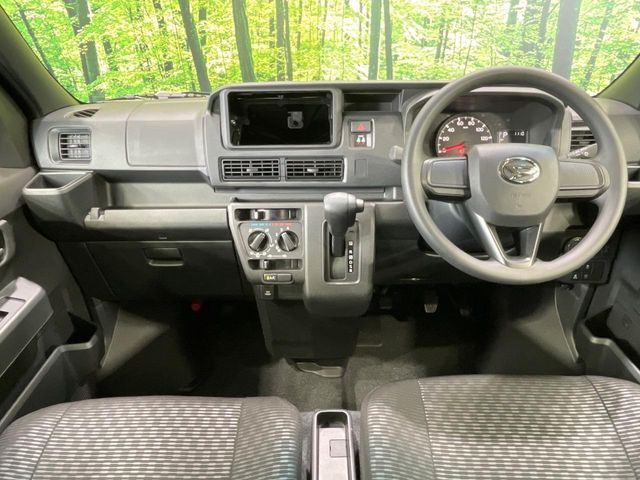 Daihatsu Hijet Deck Van 2