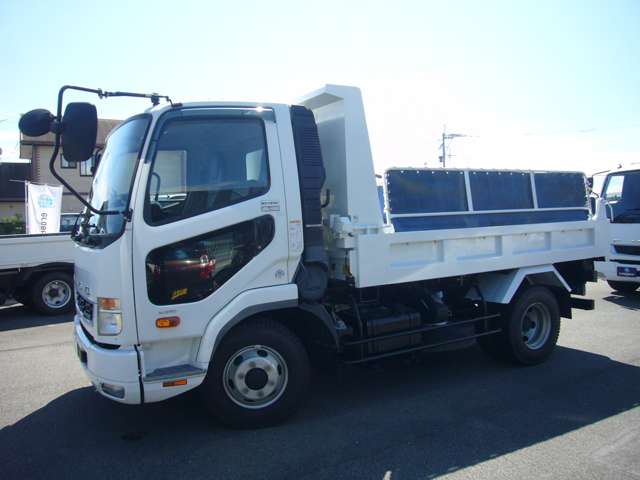 Mitsubishi Fuso Fighter 2
