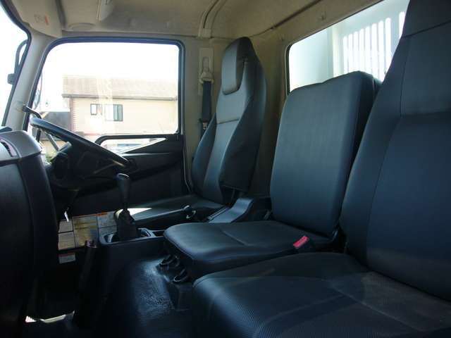 Mitsubishi Fuso Fighter 4