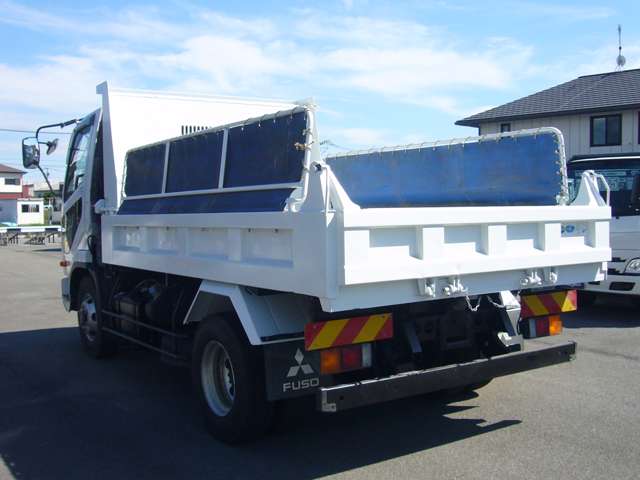 Mitsubishi Fuso Fighter 8