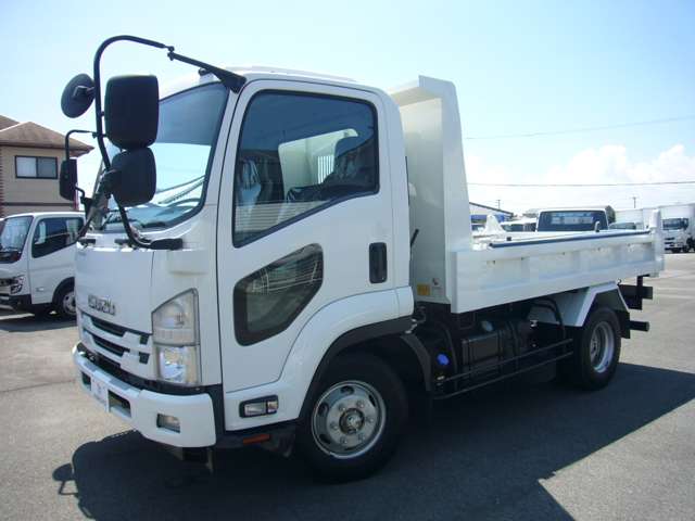 Isuzu Forward 2