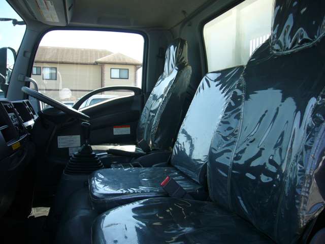 Isuzu Forward 5