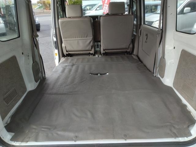 Nissan NV100 Clipper 4