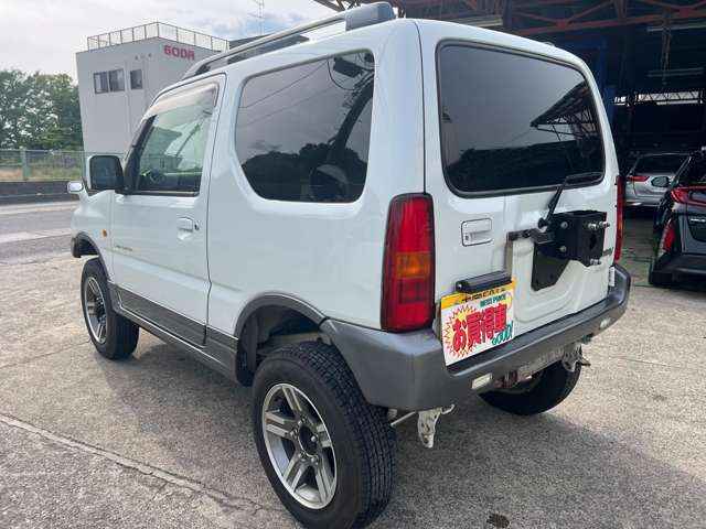 Suzuki Jimny 4