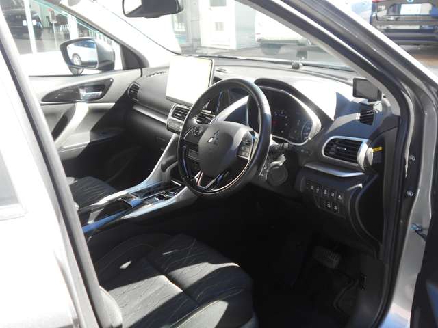 Mitsubishi Eclipse Cross 10