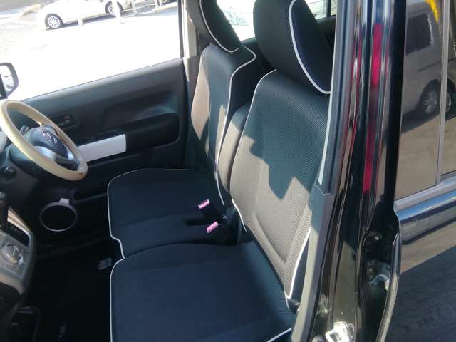Mazda Flair Crossover 11