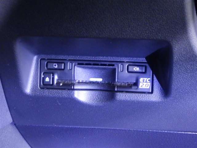 Toyota Alphard 11