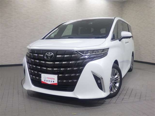 Toyota Alphard 4