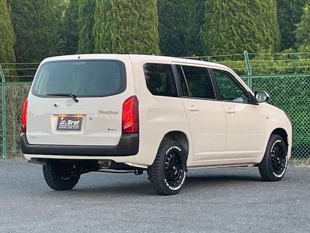 Toyota Probox Van 4