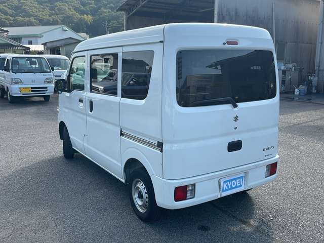Suzuki Every 11