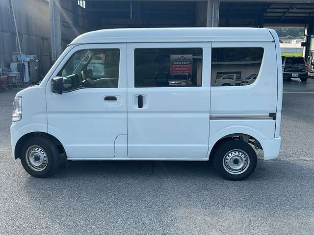 Suzuki Every 12
